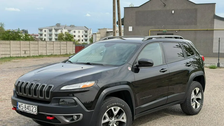 JEEP Cherokee -