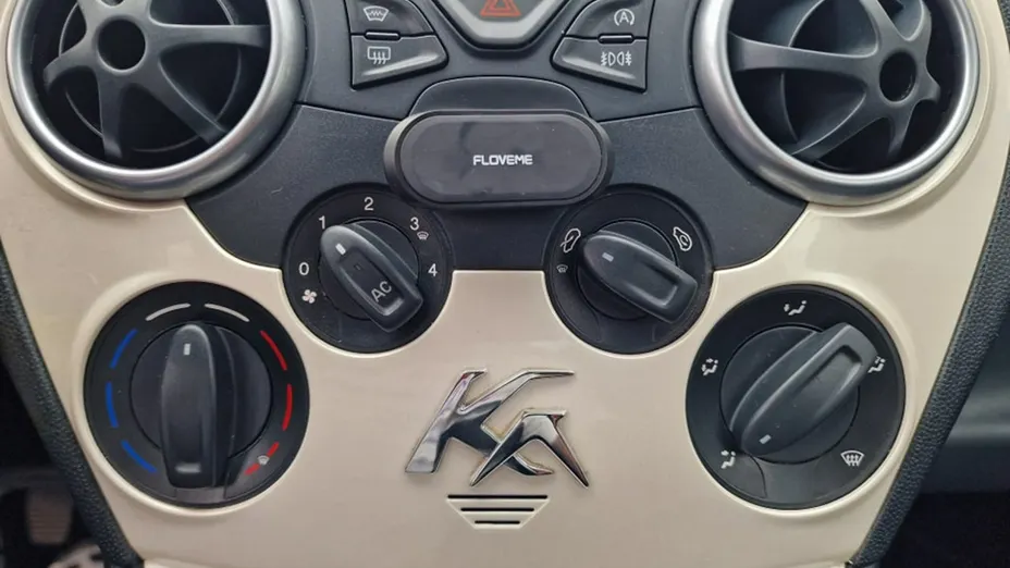 FORD Ka -
