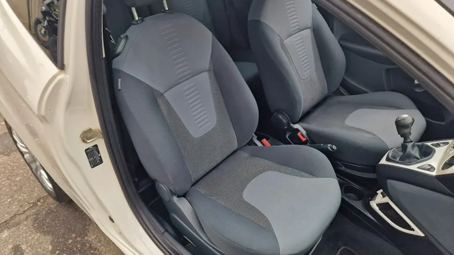 FORD Ka -