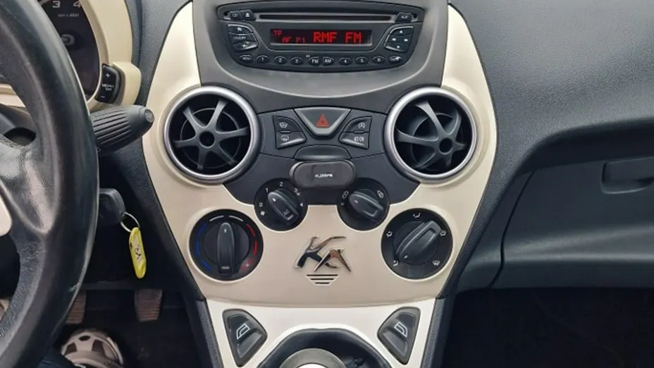 FORD Ka -