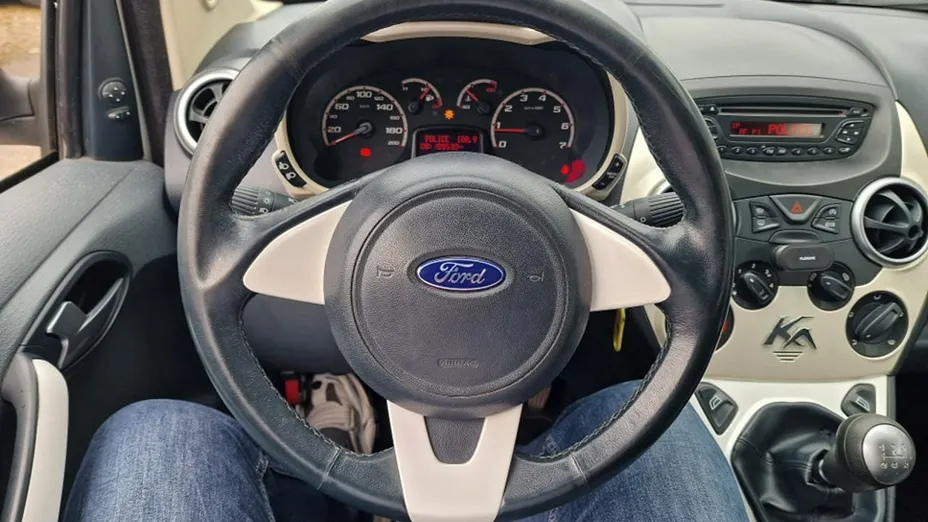 FORD Ka -