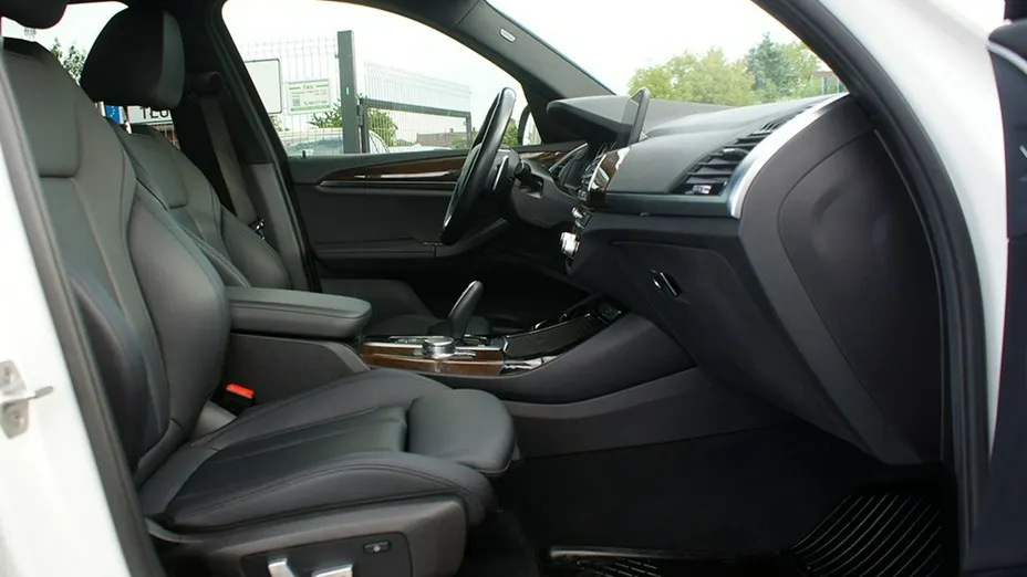 BMW X3 -