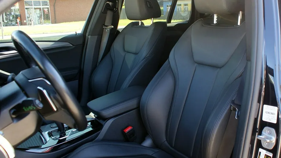 BMW X3 -