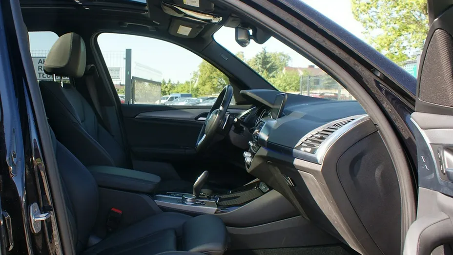 BMW X3 -