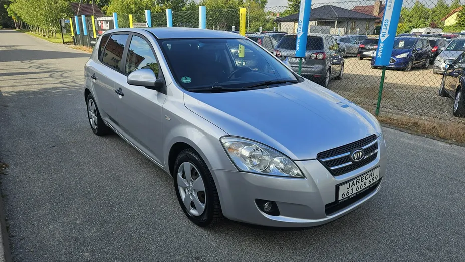 KIA Cee'd -