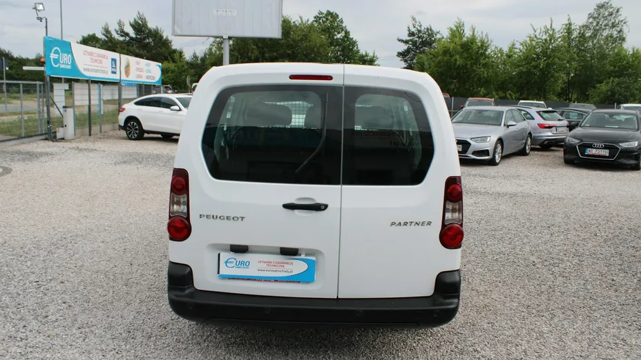 PEUGEOT Partner -