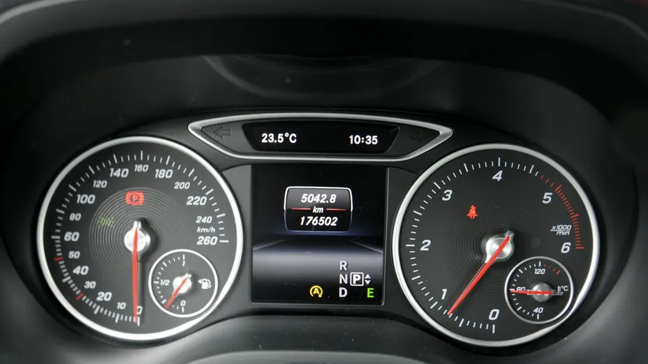 MERCEDES-BENZ B Klasa -