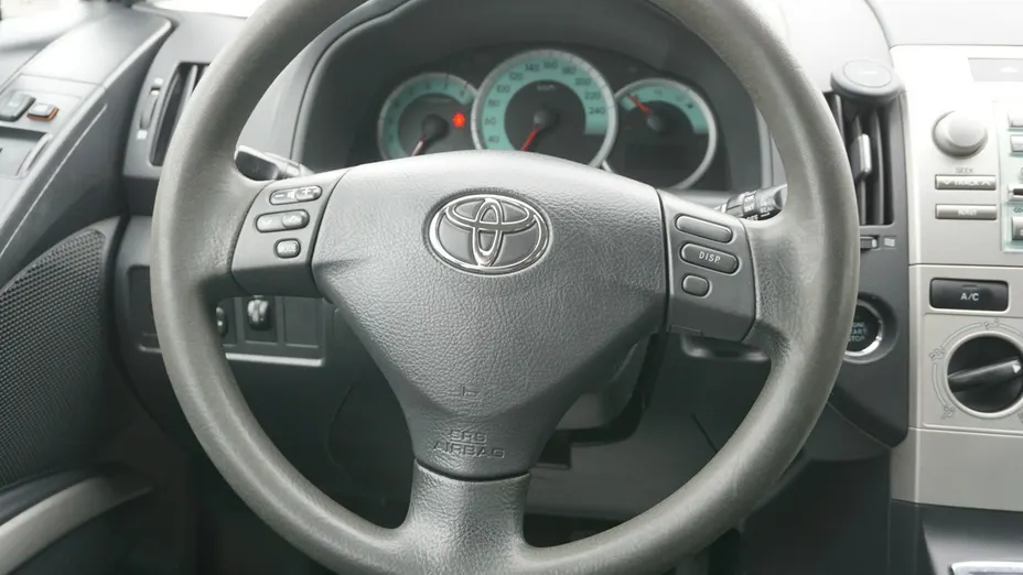 TOYOTA Corolla Verso -