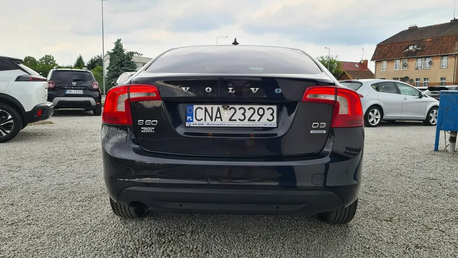 VOLVO S60 -
