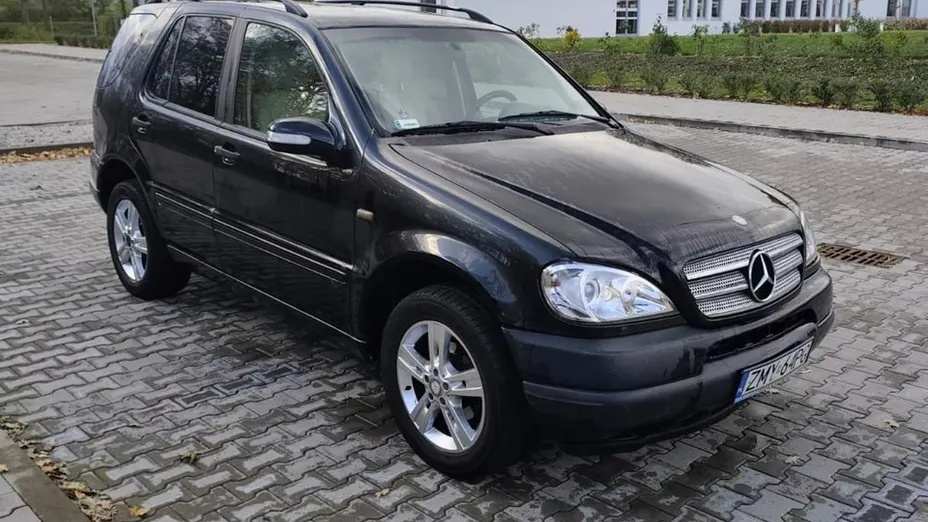 MERCEDES-BENZ ML -