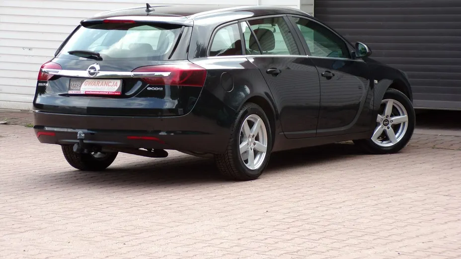 OPEL Insignia -