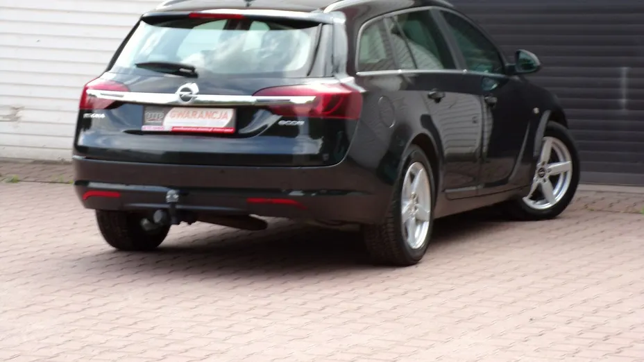 OPEL Insignia -