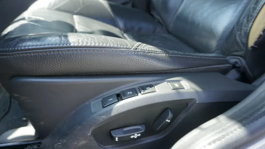 VOLVO V50 -
