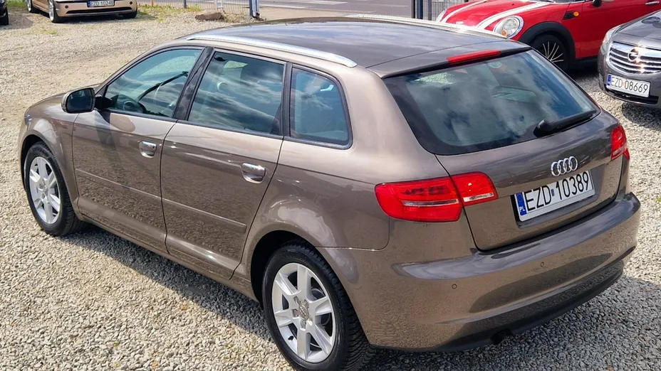 AUDI A3 -