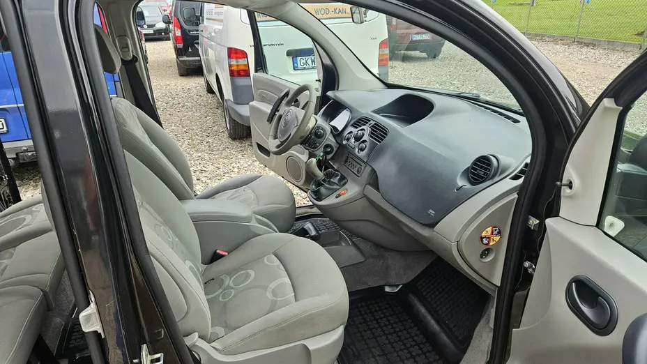 RENAULT Kangoo -