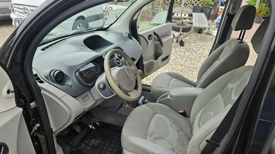 RENAULT Kangoo -