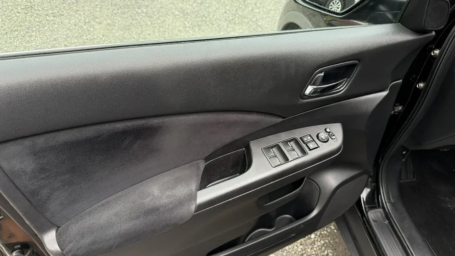HONDA CR-V -