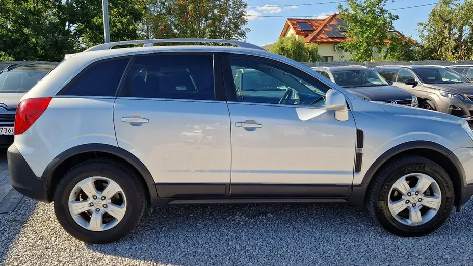 OPEL Antara -