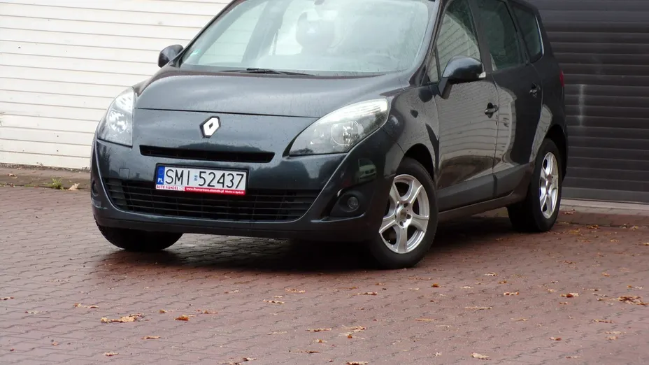 RENAULT Grand Scenic -