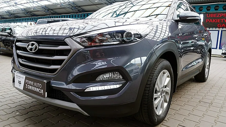 HYUNDAI Tucson -