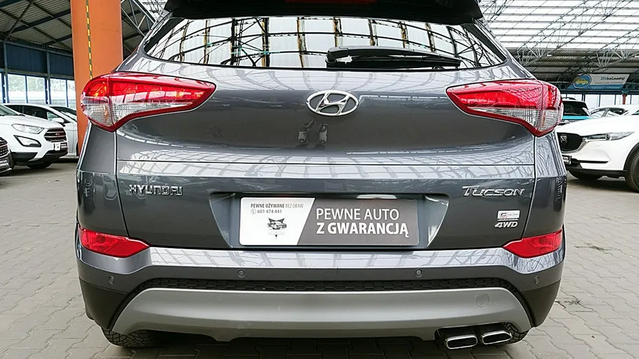 HYUNDAI Tucson -