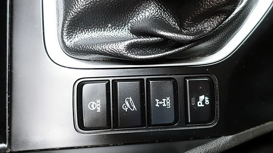 HYUNDAI Tucson -