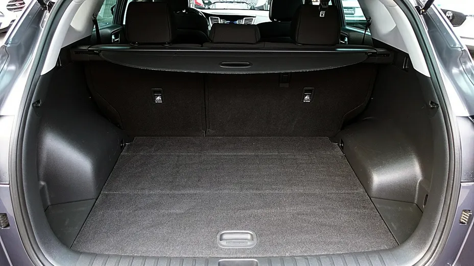 HYUNDAI Tucson -