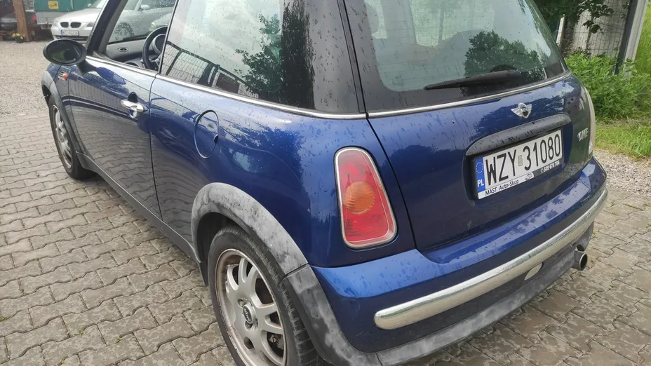 MINI One -
