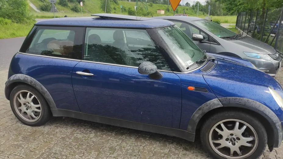MINI One -