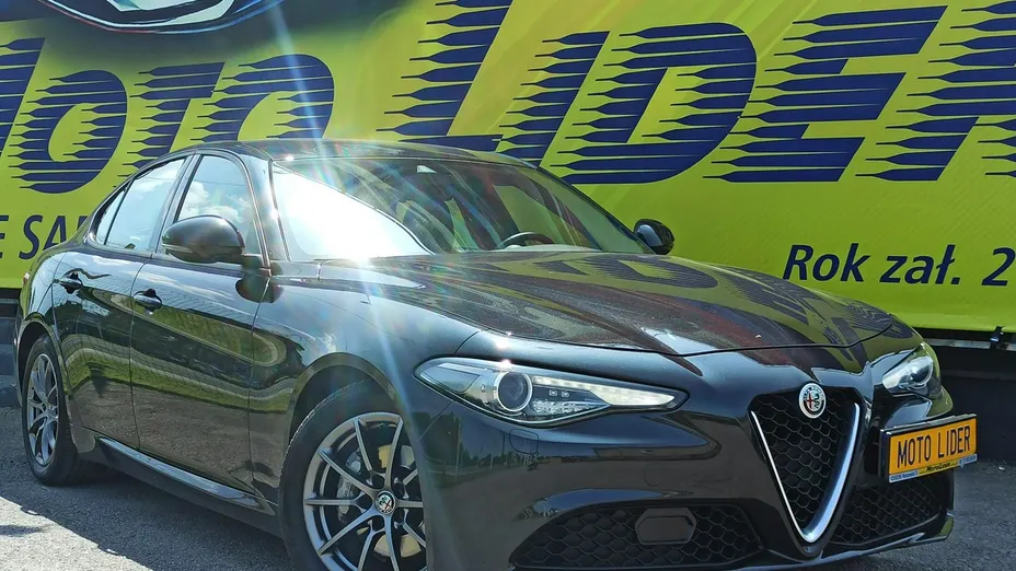 ALFA ROMEO Giulia -