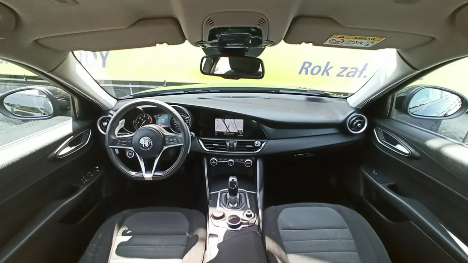 ALFA ROMEO Giulia -