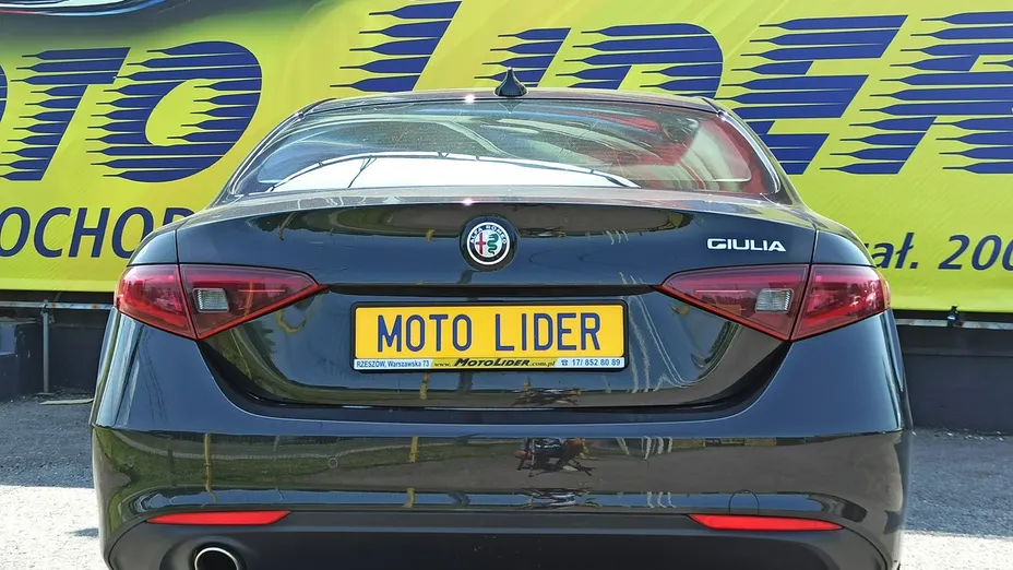 ALFA ROMEO Giulia -