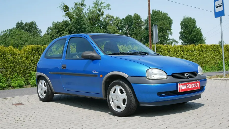 OPEL Corsa -