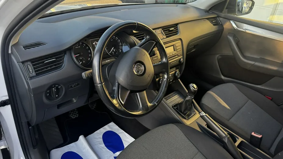 SKODA Octavia -