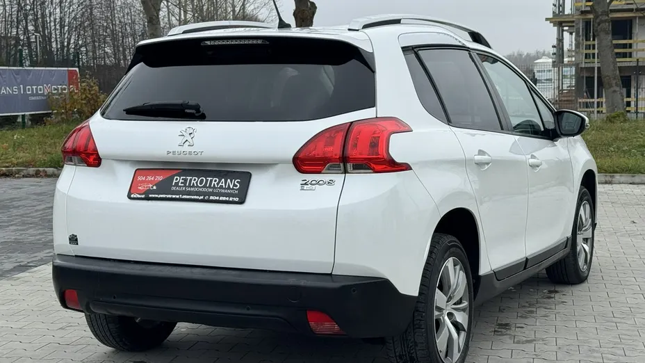 PEUGEOT 2008 -