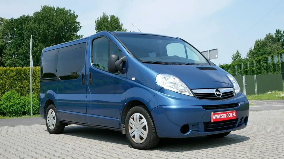 OPEL Vivaro -