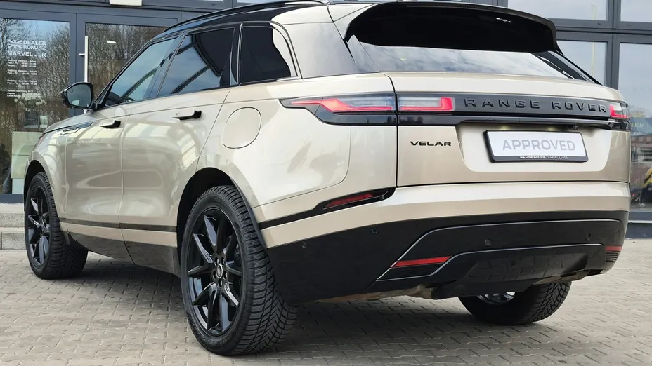 LAND ROVER Range Rover Velar -