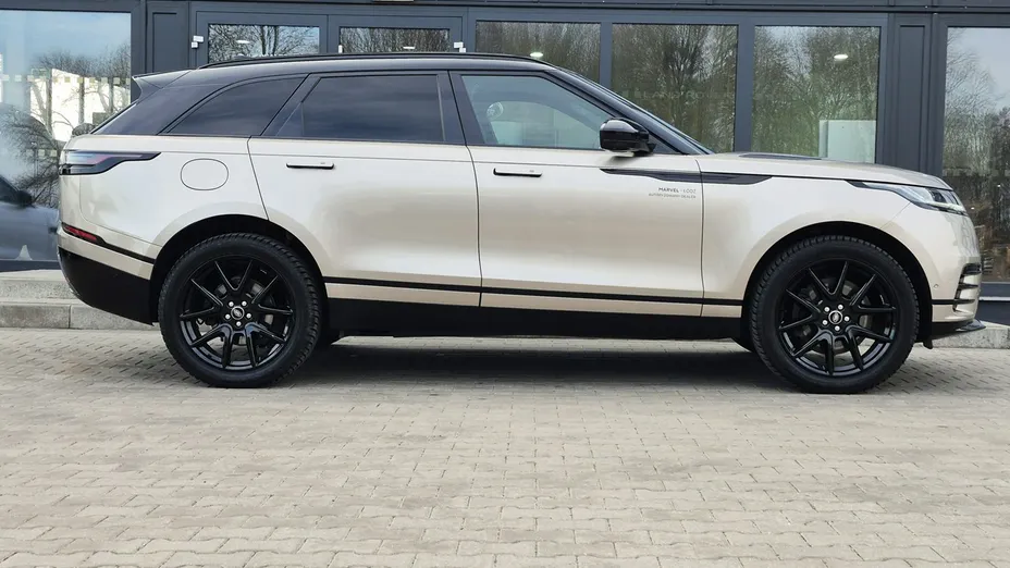 LAND ROVER Range Rover Velar -