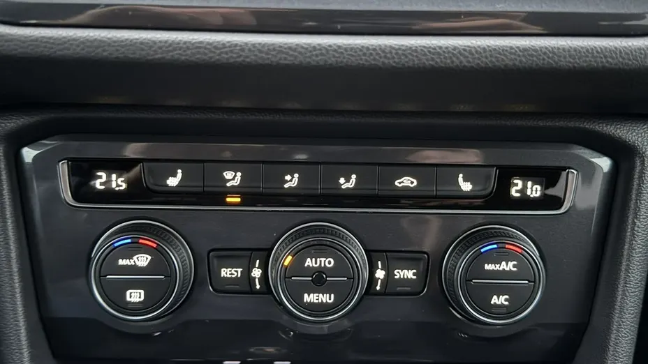 VOLKSWAGEN Tiguan Tiguan Allspace 2.0 TDI 4Mot. SCR Comfortline 7os.