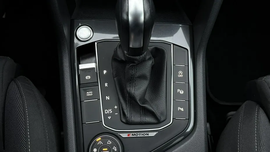 VOLKSWAGEN Tiguan Tiguan Allspace 2.0 TDI 4Mot. SCR Comfortline 7os.