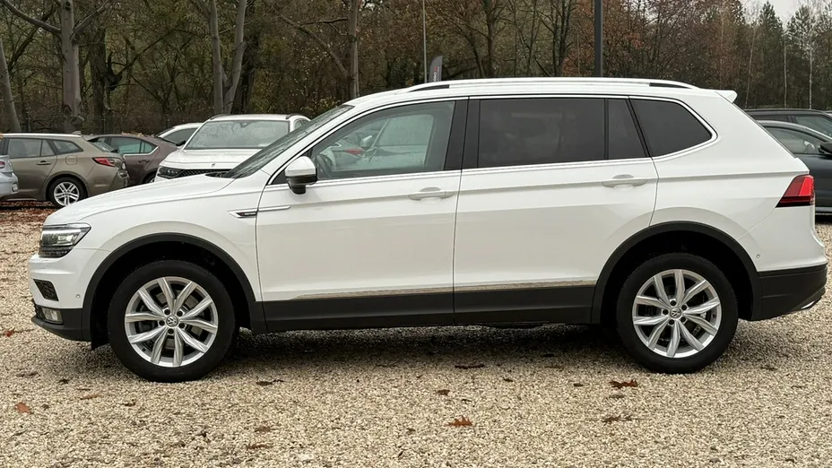 VOLKSWAGEN Tiguan Tiguan Allspace 2.0 TDI 4Mot. SCR Comfortline 7os.