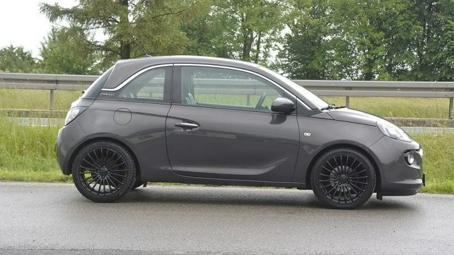 OPEL Adam -