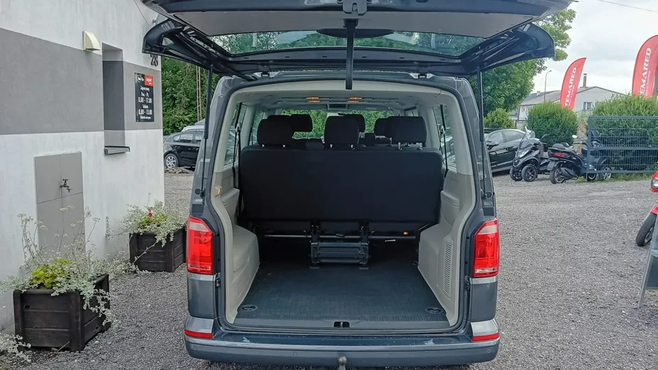 VOLKSWAGEN Caravelle -