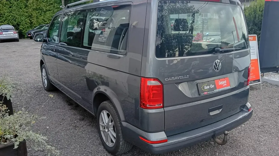 VOLKSWAGEN Caravelle -