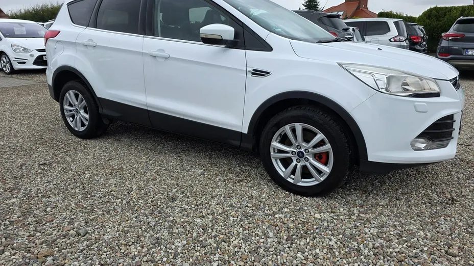 FORD Kuga -