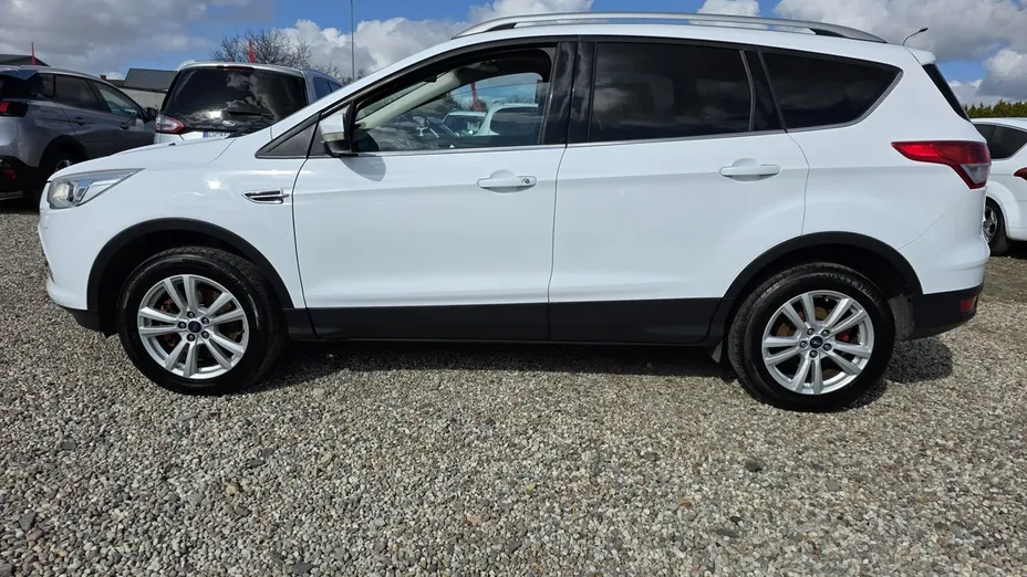 FORD Kuga -