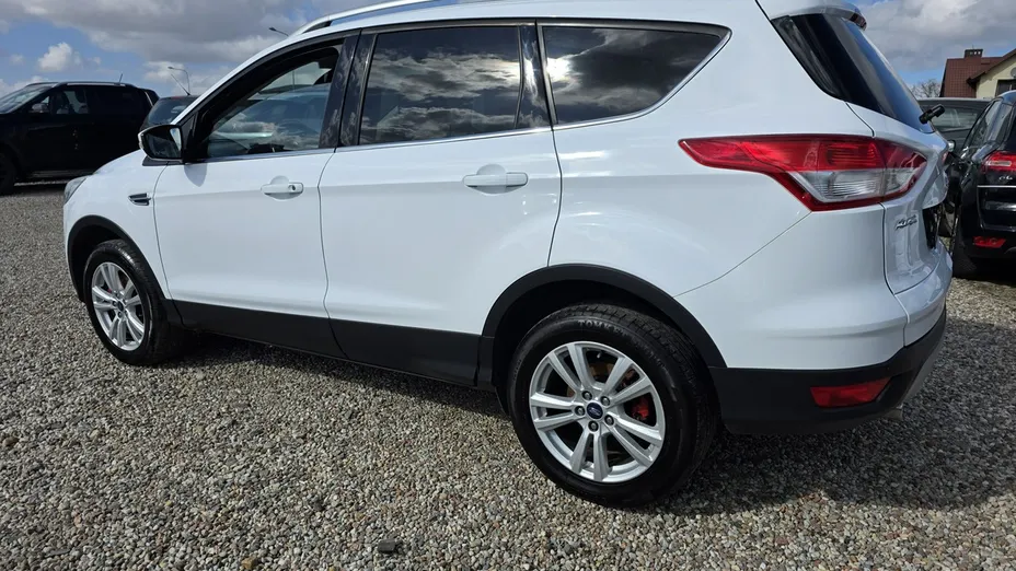 FORD Kuga -