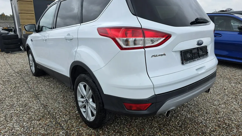 FORD Kuga -