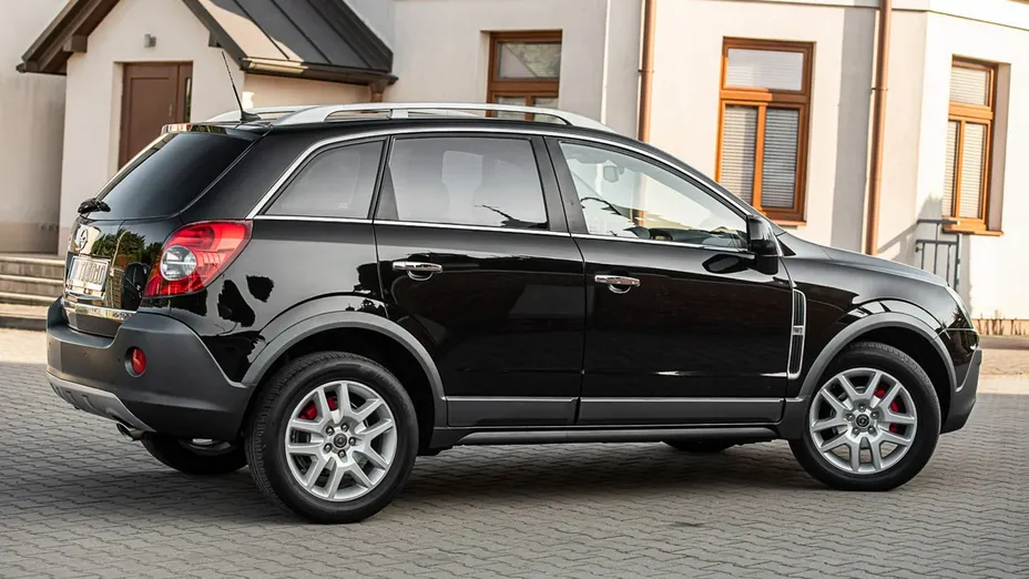OPEL Antara -