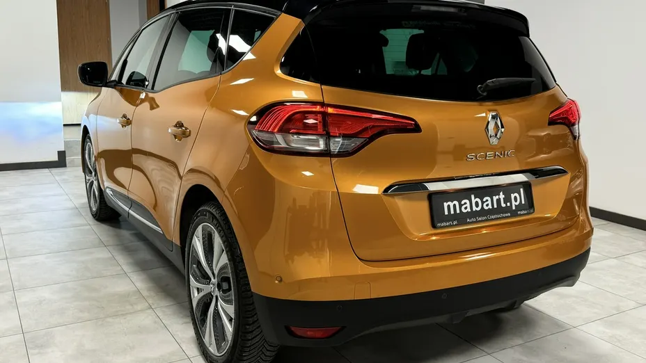 RENAULT Scenic -